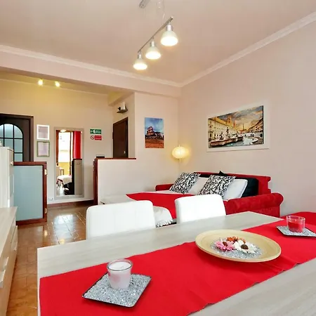 La Casa Di Franca Apartment *